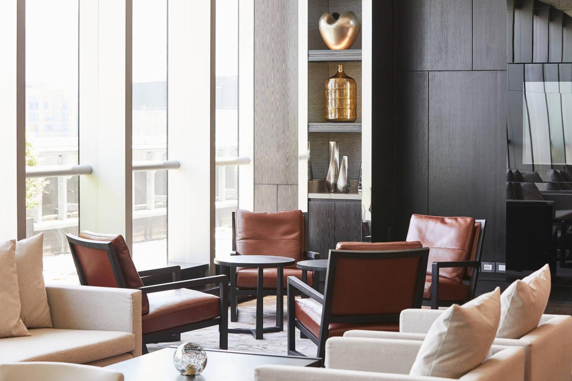 Ac Hotel By Marriott Santiago Cenco Costanera, Santiago